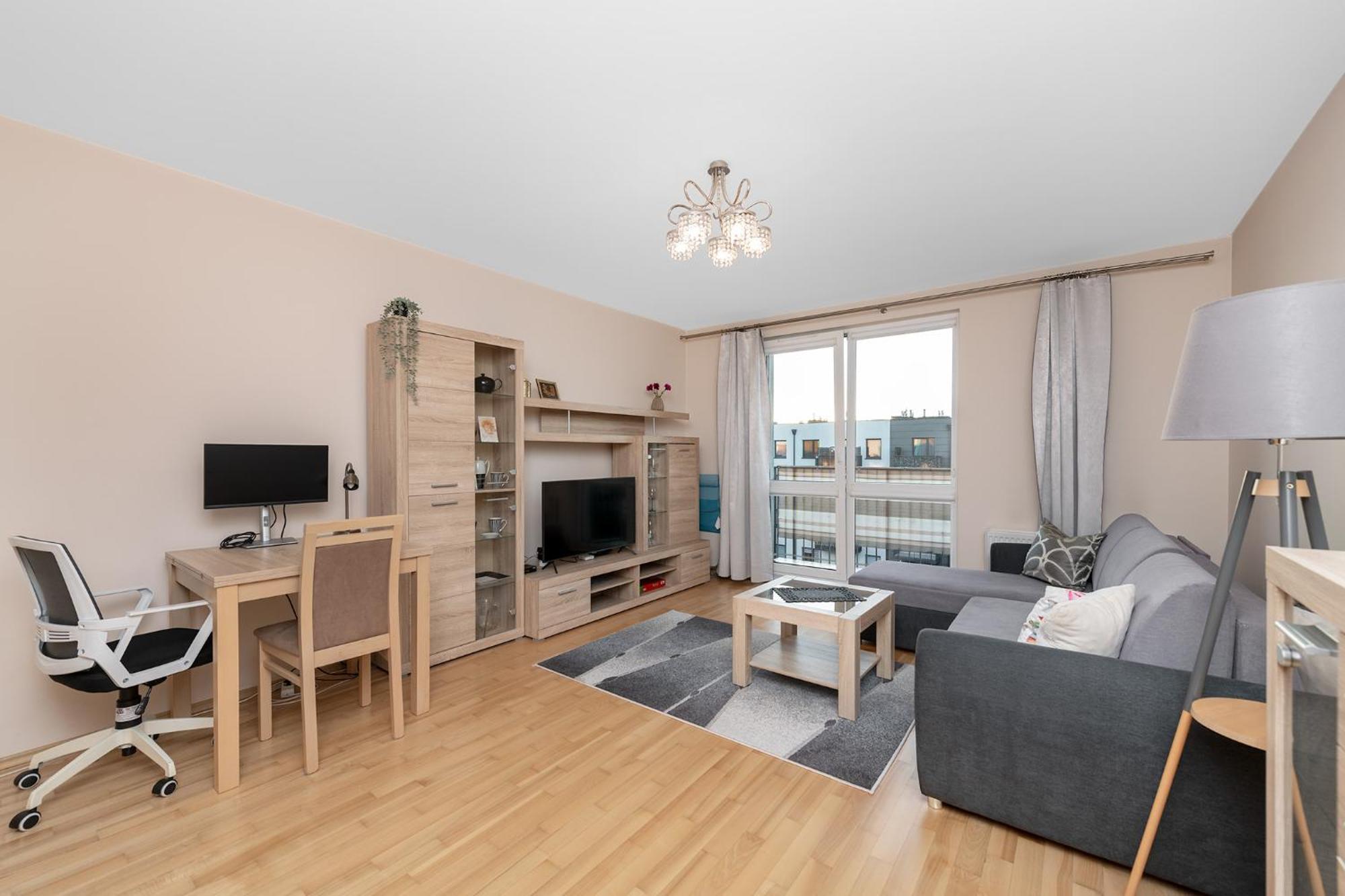 Cozy Corner: Apartment With Wifi And Private Balcony Breslavia Esterno foto